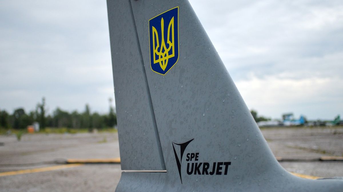 Ukrajinci po ruském ostřelování vybrali 243 milionů korun na armádní drony